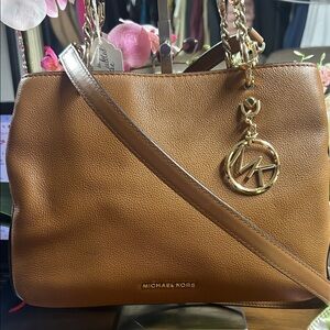 Michael Kors two way wLeather Shoulder Bag with Gold Accents